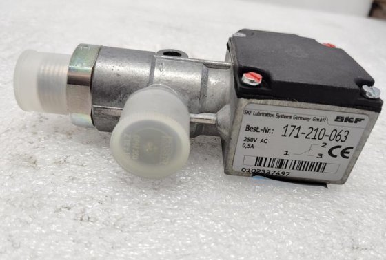 SKF 171-210-063