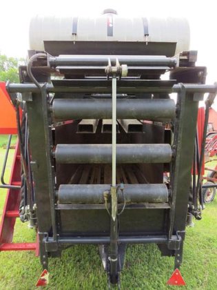 2002 Case IH LBX 331