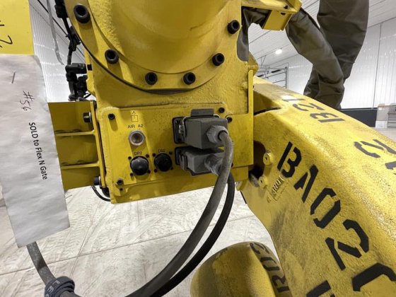 FANUC R2000iB/210F 6 AXIS CNC