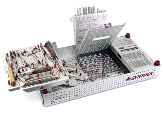 Synthes Small Fragment DCP Set in Mokena, IL, USA