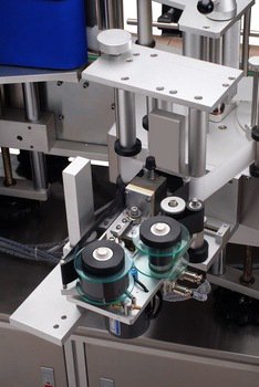 自动圆瓶贴标机 AL-5130