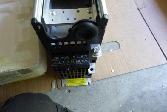 周波数コンバータ