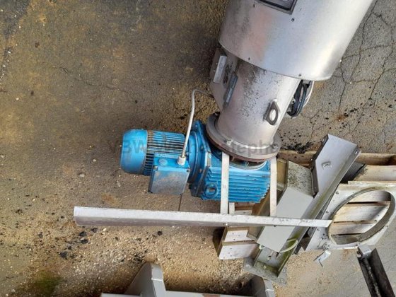 固体ふるいプラント