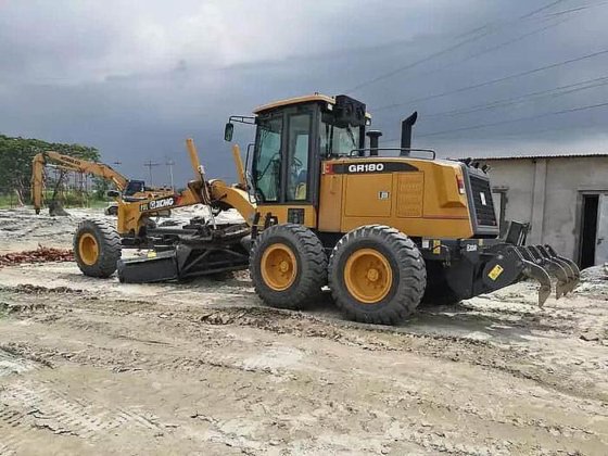 2018 XCMG GR180