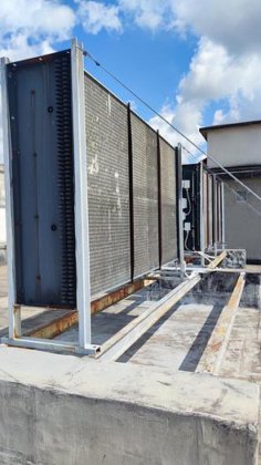 2001 SIARCO 蒸发塔，带 8 个风扇