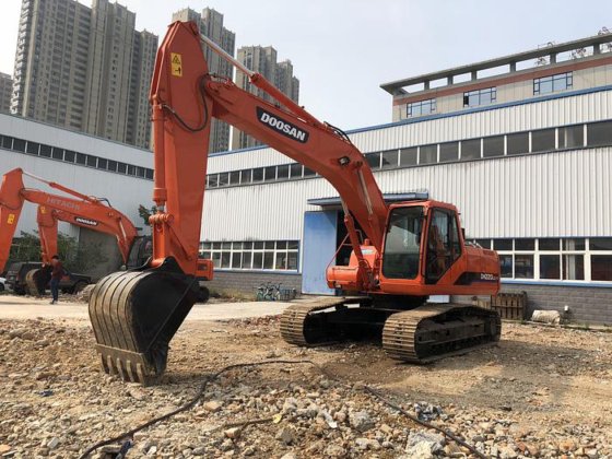 2015 Doosan DH220-7