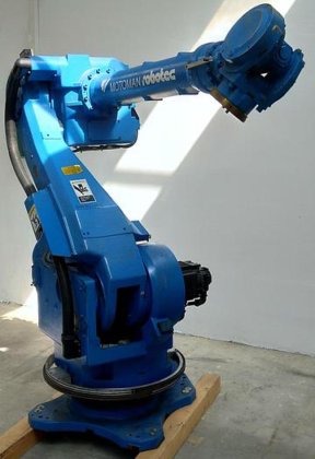 2000 Motoman Yaskawa