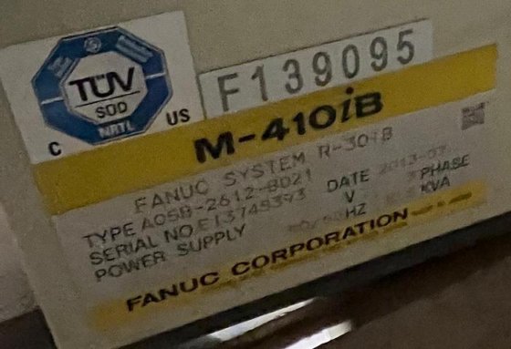 FANUC M410iB/450 PALLETIZING ROBOT WITH