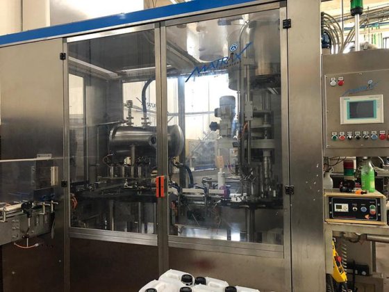 Used Bottling Line - 2009