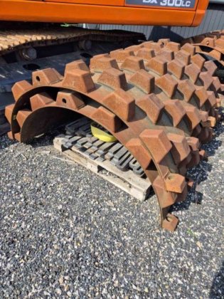 Straßenwalzengehäuse