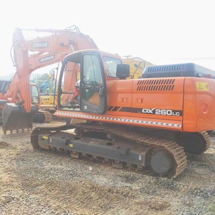 Doosan DX260LC