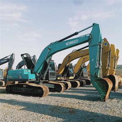 Kobelco SK210