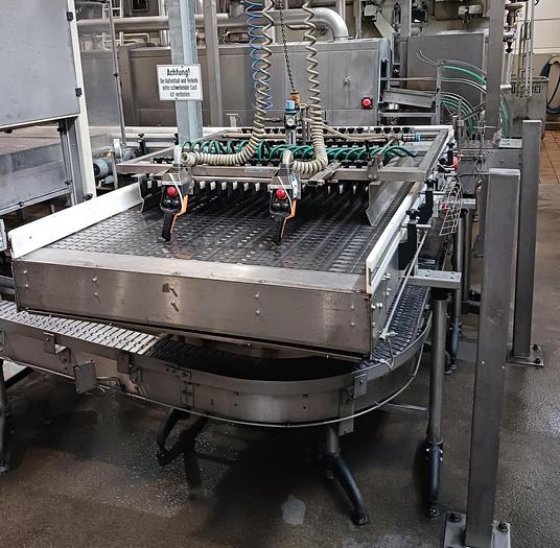 ガラス瓶充填ライン