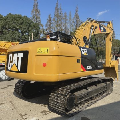 cat 320d2