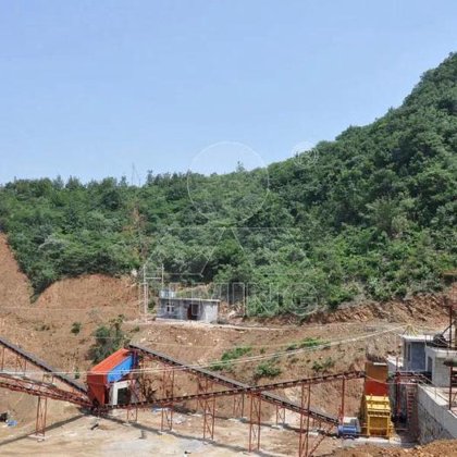 工厂价格沸石破碎机机械价格移动铁矿石开采厂