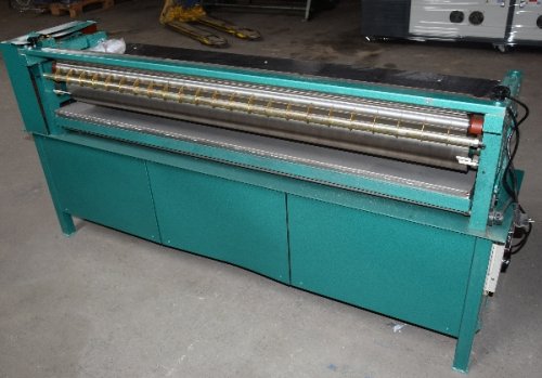 Lower Side Gluing Machine 1,4
