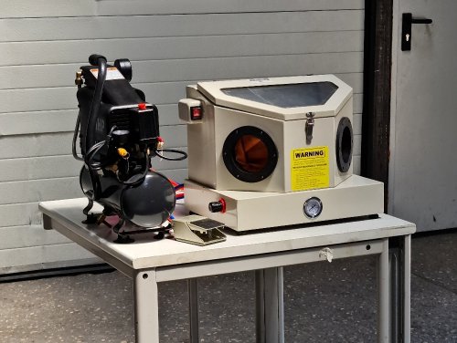 Sandblasting Machine