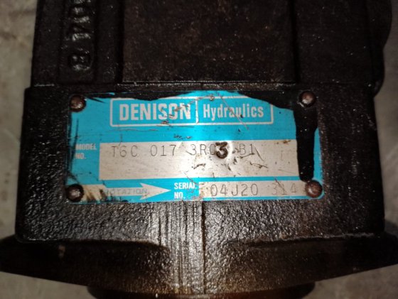 DENISON T6C 017 3R03 B1
