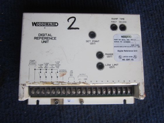 デジタル・リファレンス・ユニット補助装置