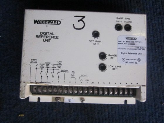 デジタル・リファレンス・ユニット補助装置