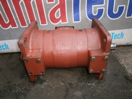 66N 57-57 VK 油圧機器