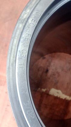 バルチラ12V200補助エンジン／発電機