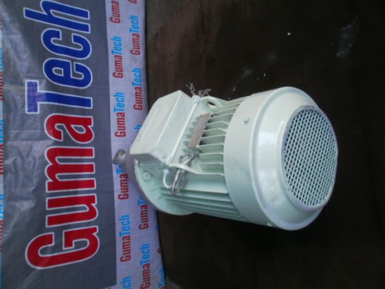 2003 BOMBAS D4 025 N2