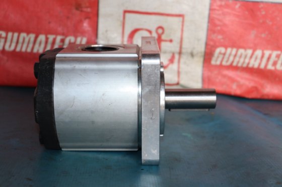 3P24-46/22-2-422 辅助设备