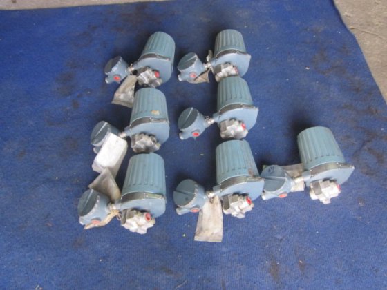 横河電機株式会社 制御盤