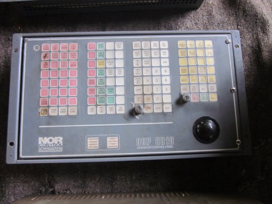 NOCH PANEELE HILFSGERÄTE