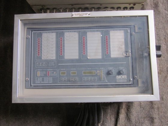 NOCH PANEELE HILFSGERÄTE