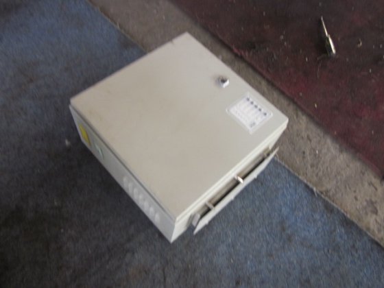 NOCH PANEELE HILFSGERÄTE