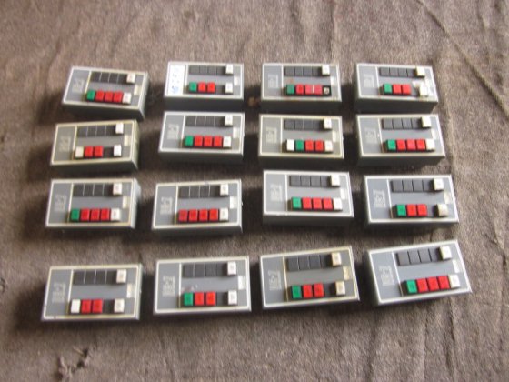 NOCH PANEELE HILFSGERÄTE