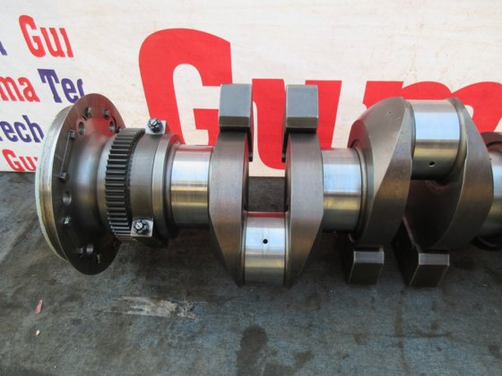 6DL 24 補助エンジン / 発電機