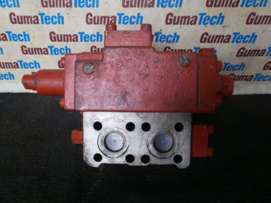 KCB 25 EAE/7B/210/FX 油圧機器