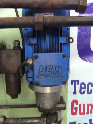 阿尔法润滑系统辅助设备