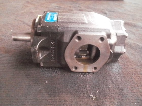 DENISON T6DC B31 B17 1R00