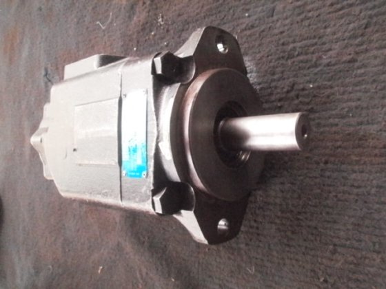 DENISON T6DC B31 B17 1R00