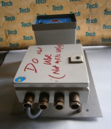 オムド - 11 補助装置