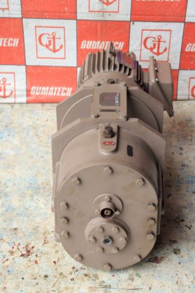 ウインチ補助装置