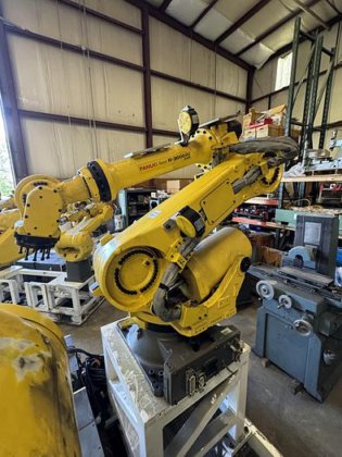 FANUC R-2000iC/210F 6 AXIS ROBOT