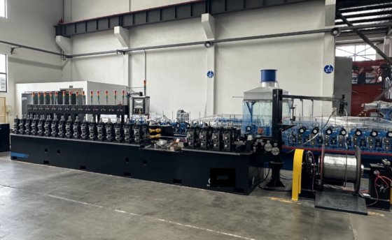 Walzprofiliermaschinen US Custom Tube Mill