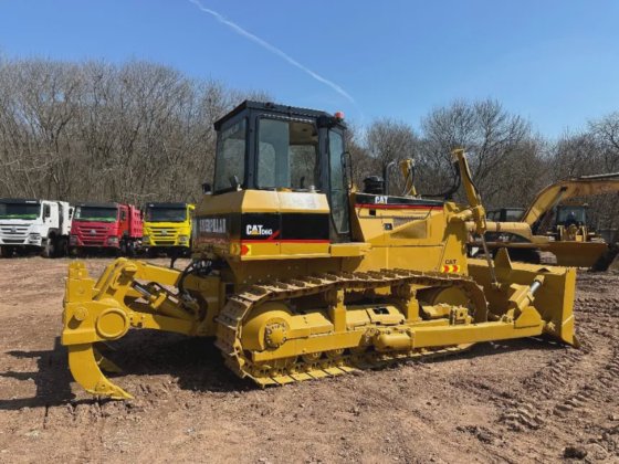 用于土方工程的 Cat D6g 履带式推土机 卡特彼勒
