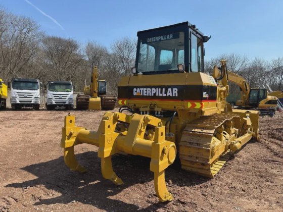 用于土方工程的 Cat D6g 履带式推土机 卡特彼勒