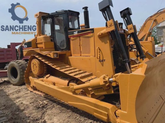 卡特彼勒 D7h 履带式推土机 Cat D8K