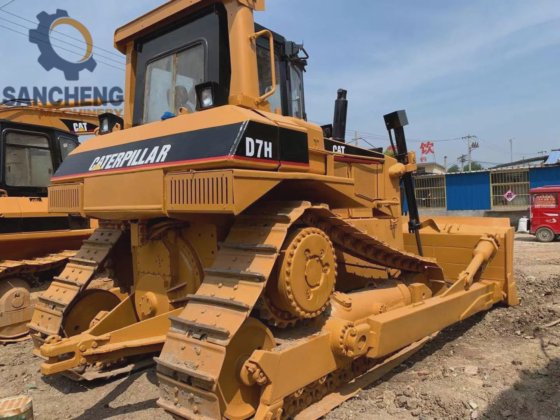 卡特彼勒 D7h 履带式推土机 Cat D8K