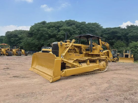 オリジナルキャット D8K クローラー ブルドーザー 中古