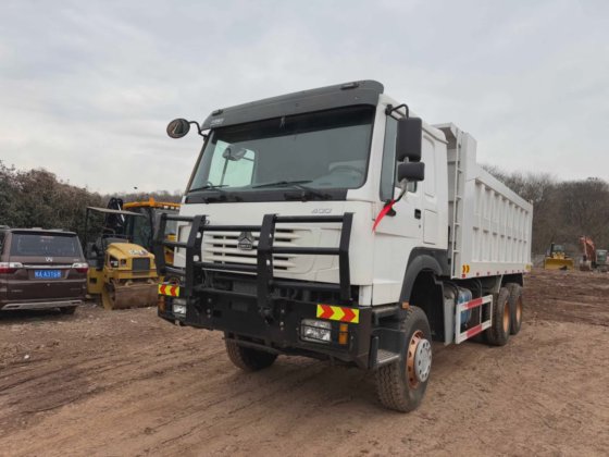 中国重汽HOWO 6 4 371HP自卸车 二手自卸车