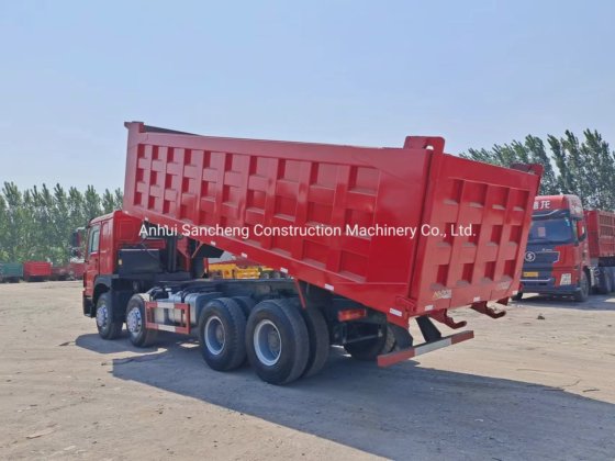 热销中国重汽HOWO 8X4 420马力自卸车重卡