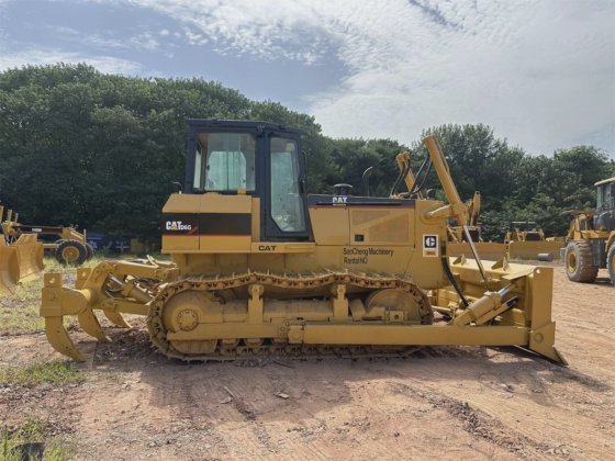 中古のキャタピラーD6g ブルドーザー クローラートラクターD6 キャットD7